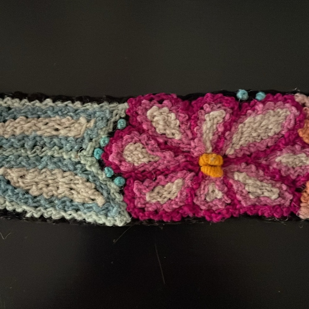Geometric Pattern Belt/ 100% Wool - Picture 7 of 10